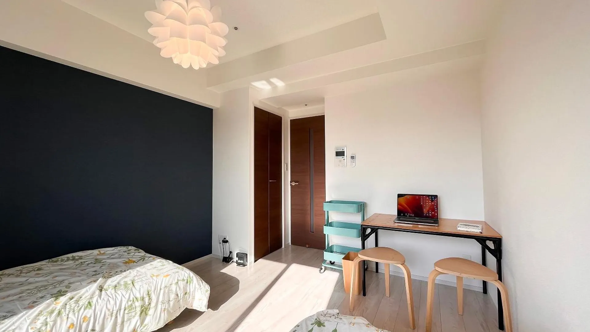 R Guest House Ósaka 0*,